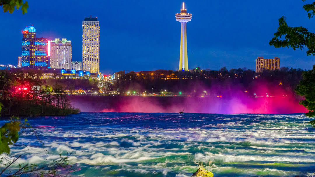 Torre Skylon